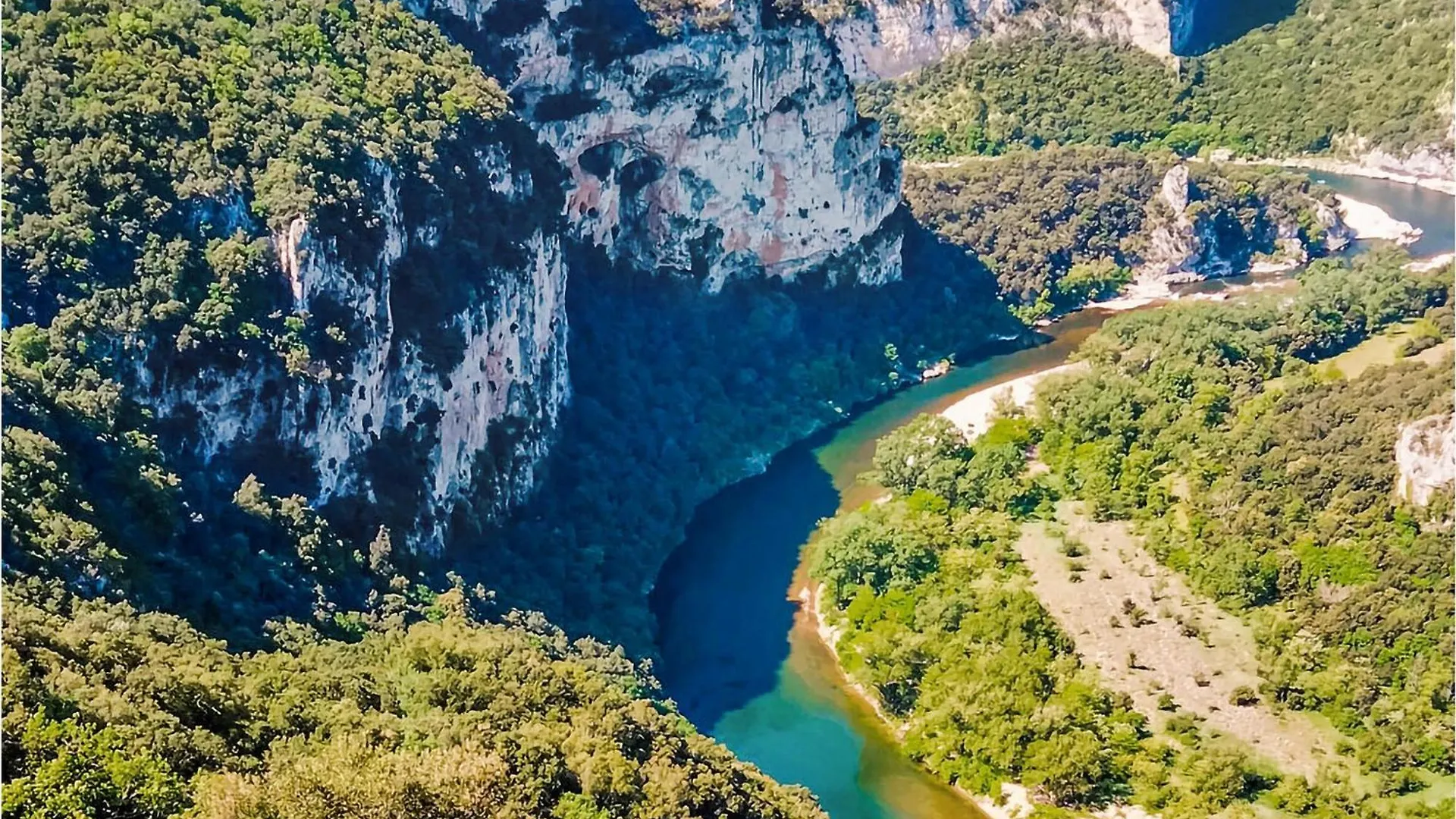 6 Bedroom Amazing Apartment In Vallon Pont Darc